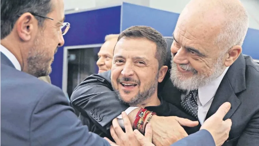 Zelensky telefonon Ramën, kryeministri konfirmon pjesëmarrjen në samitin e radhës