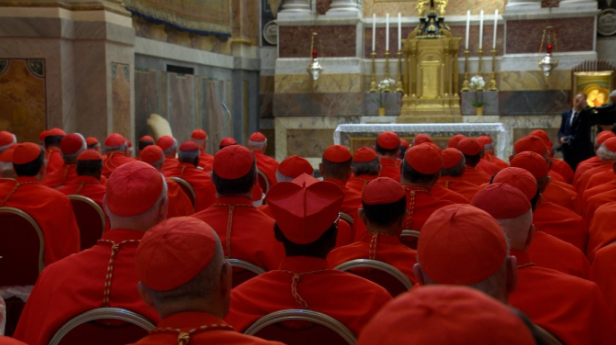 Zgjedhja e Papës së ri, fillon zyrtarisht votimi i parë në konklavën me 133 kardinalë