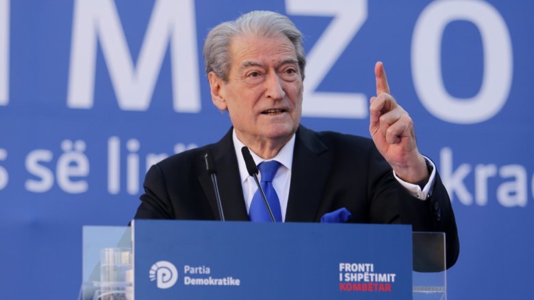 Zgjedhjet e 11 majit, Berisha denoncon: Në Shkozet po shpërndahen zarfe nëpër banesa