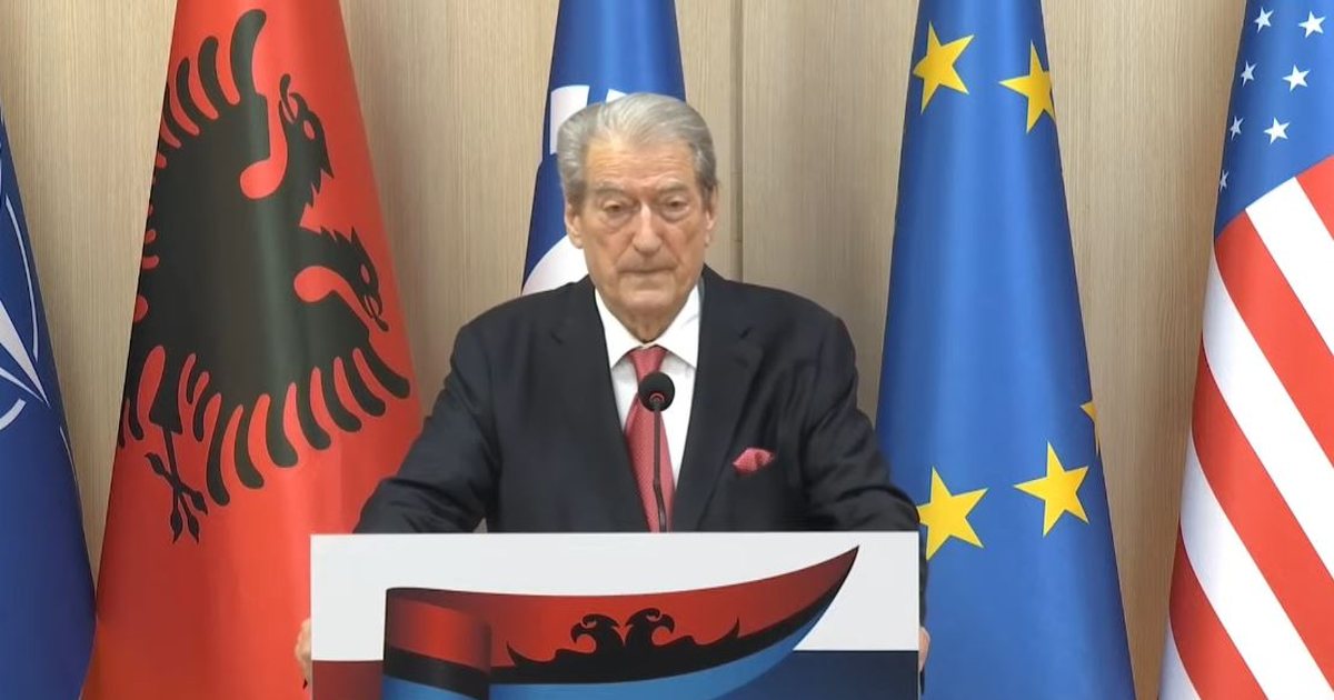 ‘Zgjedhjet u vodhën’/ Berisha refuzon të njohë rezultatet, PARALAJMËRON: Protestë më 16 maj!