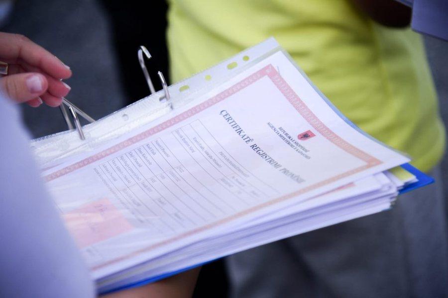 Abuzime, paligjshmëri dhe shpërdorim parash, Kadastra injoron Kuvendin dhe rekomandimet e KLSH-së