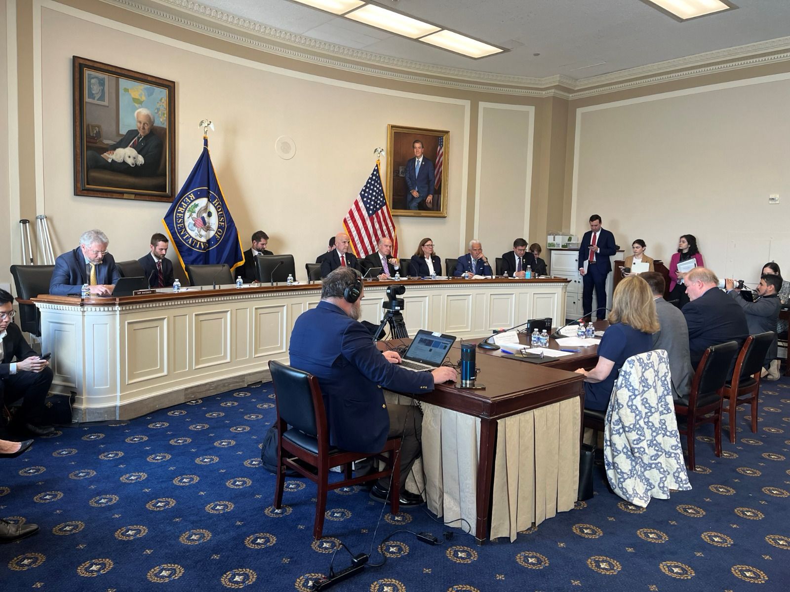 Admirali Montgomery: Vuçiç dhe Dodik, banditë që destabilizojnë rajonin