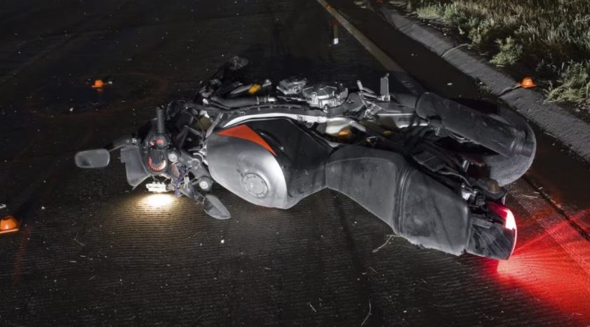 Aksident i rëndë/ 46-vjeçari shqiptar gjen vdekjen e menjëhershme nga përplasja me motoçikletë (Emri)