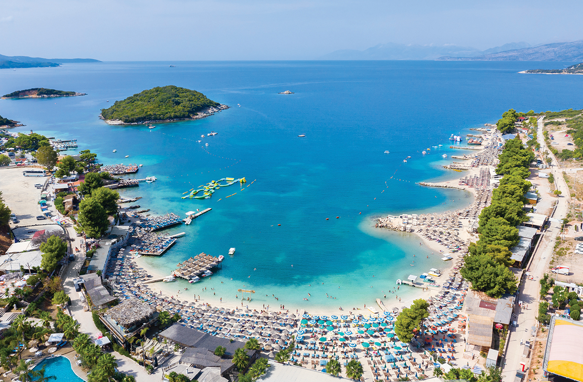 Alarmi, Shqipëria me cilësinë më të keqe të ujërave në plazhe në Europë, vetëm 16% të shkëlqyera