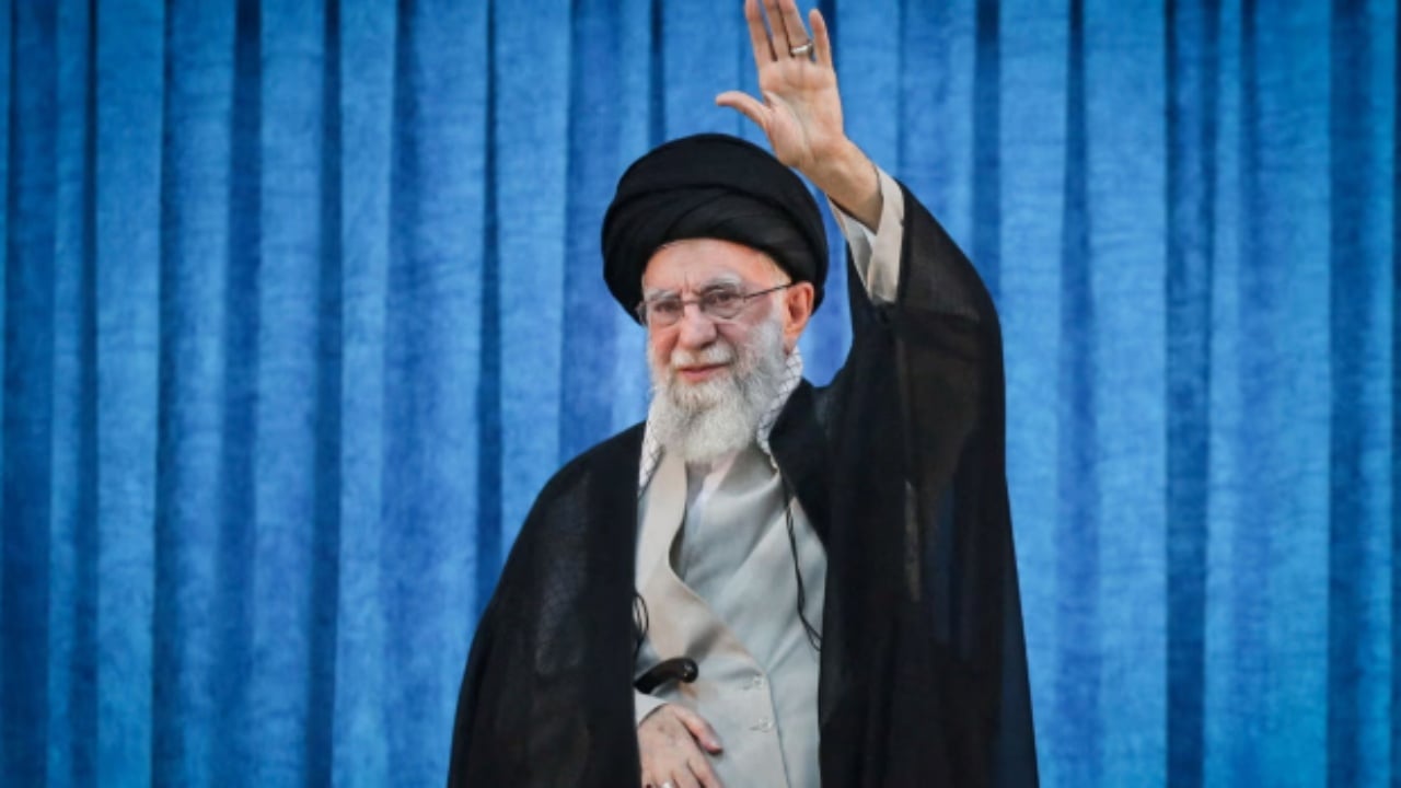 Ali Khamenei kërcënon nga bunkeri nëntokësor ku është fshehur: Nëse SHBA na sulmon, do përgjigjemi me dëme të pariparueshme, Izraeli ka bërë gabim të madh