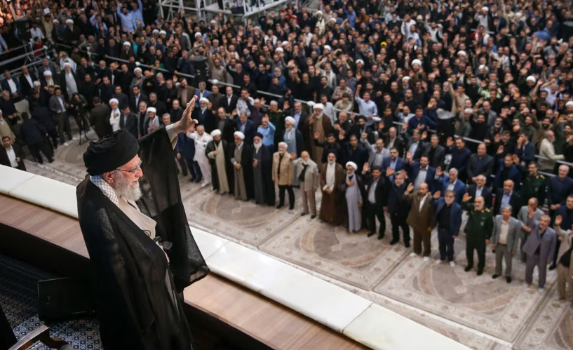 Analiza nga REL: A mund të jetë ndërhyrja ushtarake në Iran rrugë e suksesshme për ndryshimin e regjimit?