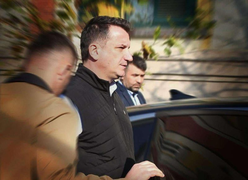 Apeli shqyrton sot kërkesën e Erion Veliajt për t’u liruar nga qelia