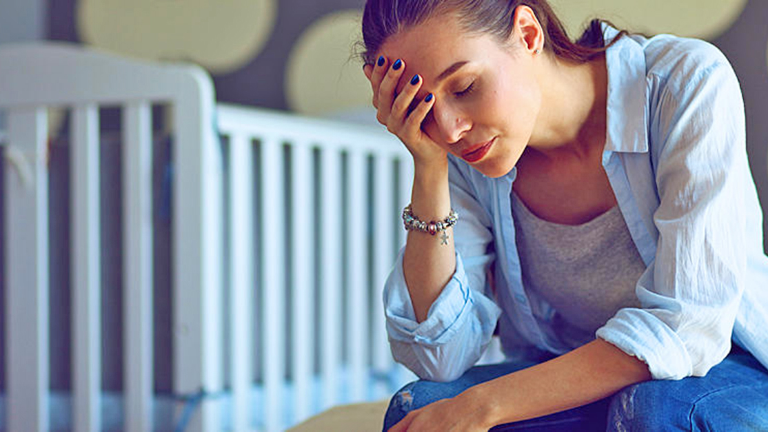 Arsyet e Forta pas Lodhjes dhe Depresionit Gjatë Verës – Çfarë Duhet të Bëni