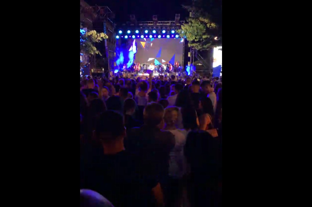 Benet Beci: Natë magjike në Shkodër. Faleminderit Bujar Qamili!