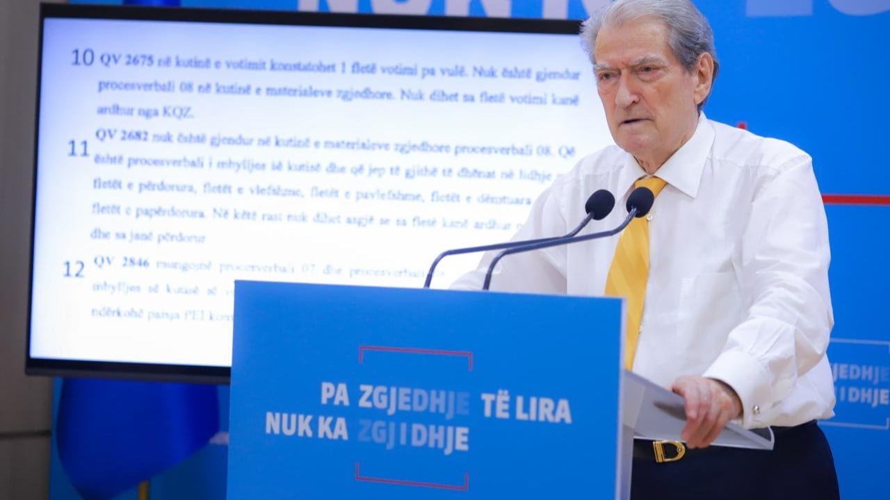 Berisha denoncon sërish: Kutitë e votimit u mbushën jashtë dhe u zëvendësuan në qendrat zgjedhore