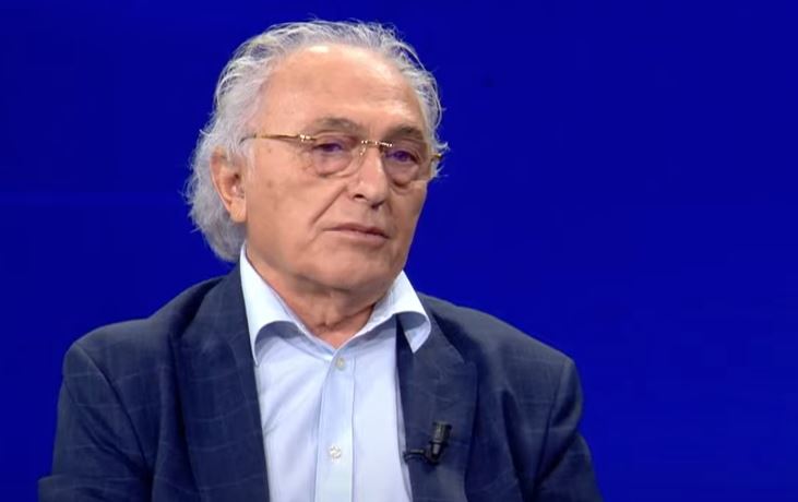 Berisha godet të vetët? Çupi: Tani gjeti edhe punën e arbitrit brenda llojit