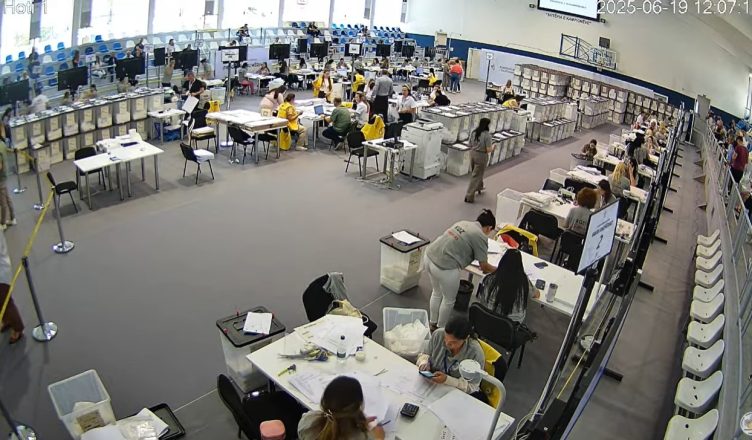 “Bien” PS dhe PD/ Ndryshime të vogla nga rinumërimi në Tiranë, 3 vota shtesë për Shehajn dhe 5 për Bashën