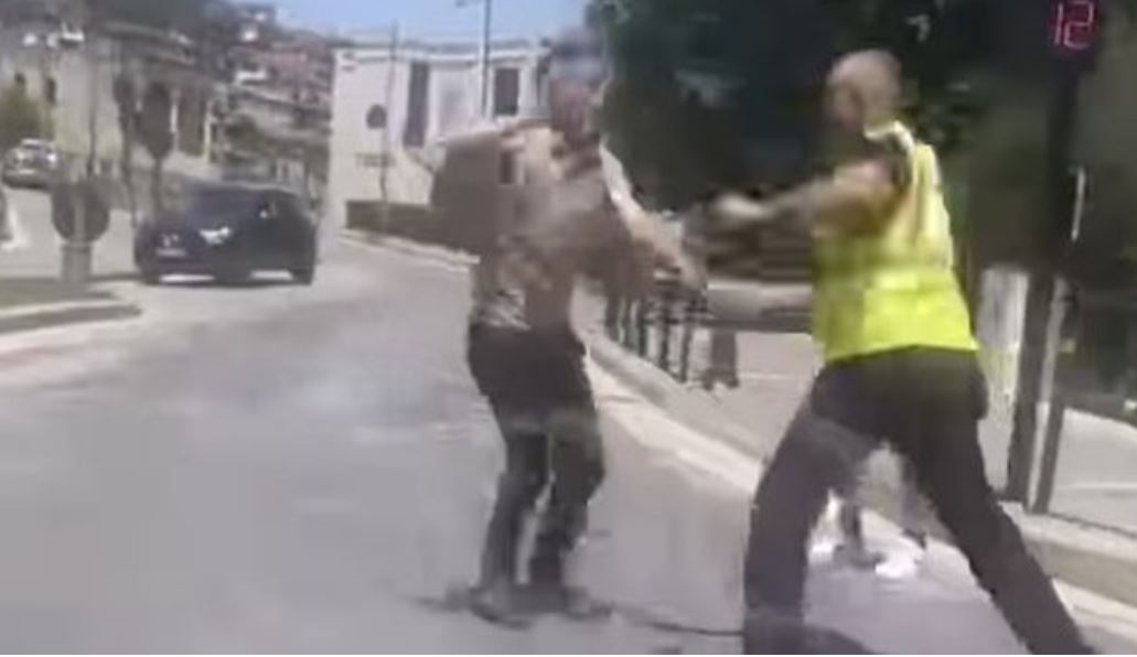 Çfarë ndodhi në rrugët e Beratit? Sherr mes një polici bashkiak dhe një qytetari (Video)