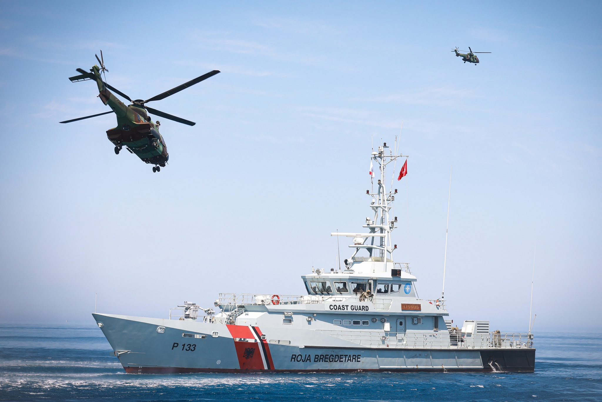 ”Defender 25” në Durrës, ambasada e SHBA poston fotot: Stërvitja më e madhe e ushtrisë Amerikane në Europë