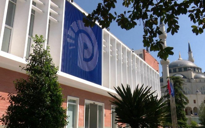 Eduard Zaloshnja: Pjesëmarrja e ulët e dërrmoi PD-në në 6 qarqe