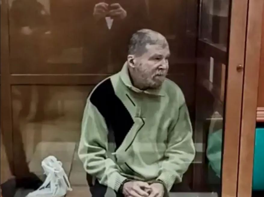 Familja e tij nuk kishte dijeni për vendndodhjen, mësuesi amerikan i kapur nga Rusia ndodhet në burg