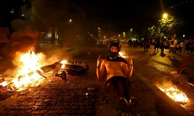 Fitorja e PSG-së i “vë” zjarrin Parisit, bilanci, dy të vdekur, 559 persona të arrestuar në përleshjet me policinë