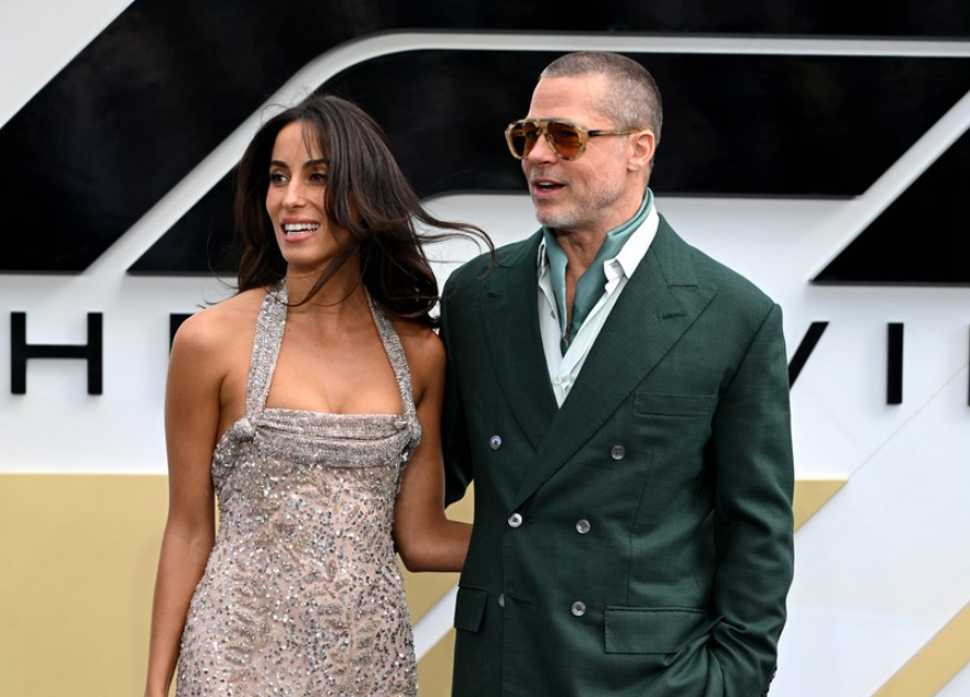 FOTO/ Gjesti i partneres së Brad Pitt që mori vëmendje në tapetin e kuq të “F1” në Londër