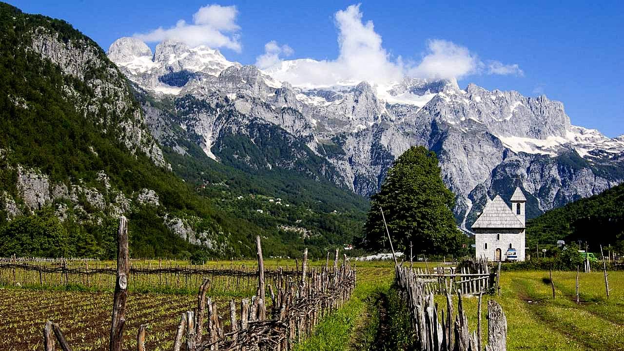 Guidat e Reja nga Veriu Shqipërisë,16 të rinj gati të udhëheqin turistët në Alpe