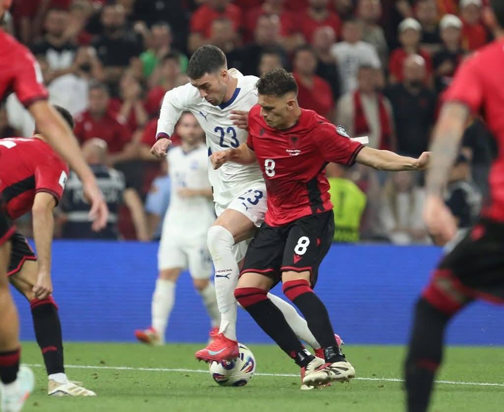 Ilir Meta: Përfaqësim i shkëlqyer dhe dinjitoz i Kombëtares tonë!