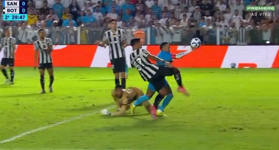 Imitimi i trashë: Neymar, si Maradona dekada më parë