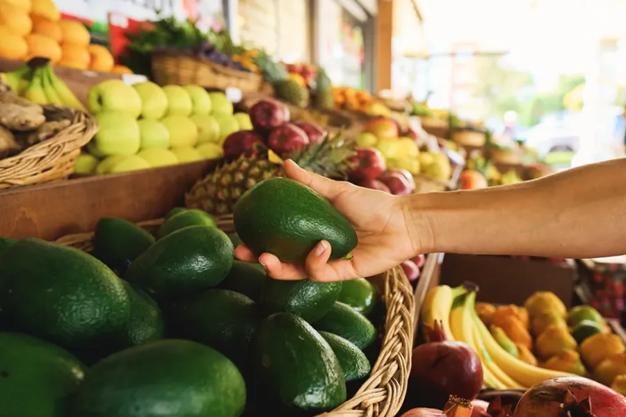 Importi i frutave shënon vlerën e katërt më të lartë në 20 vite