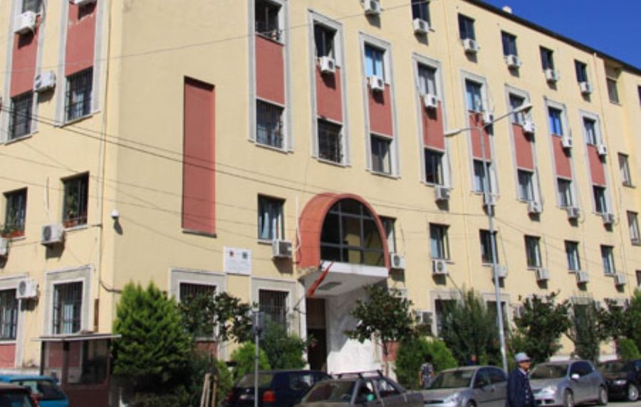 Incidenti ku u dëmtua turisti belg, Gjykata lë të lirë administratorin e vendbazimit të mjeteve ujore