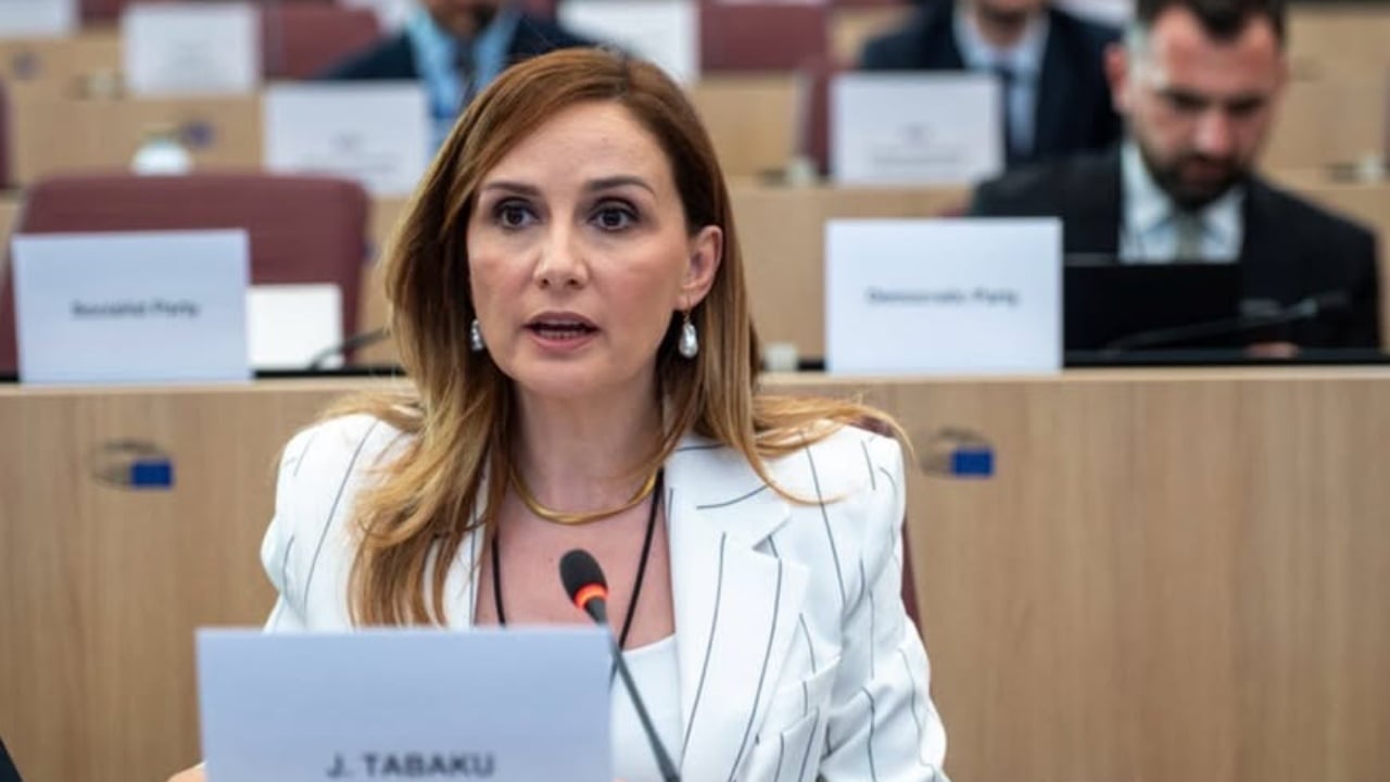 Integrimi në BE, Tabaku nga Strasburgu: Procesi nuk mund të ecë pa reforma të thella