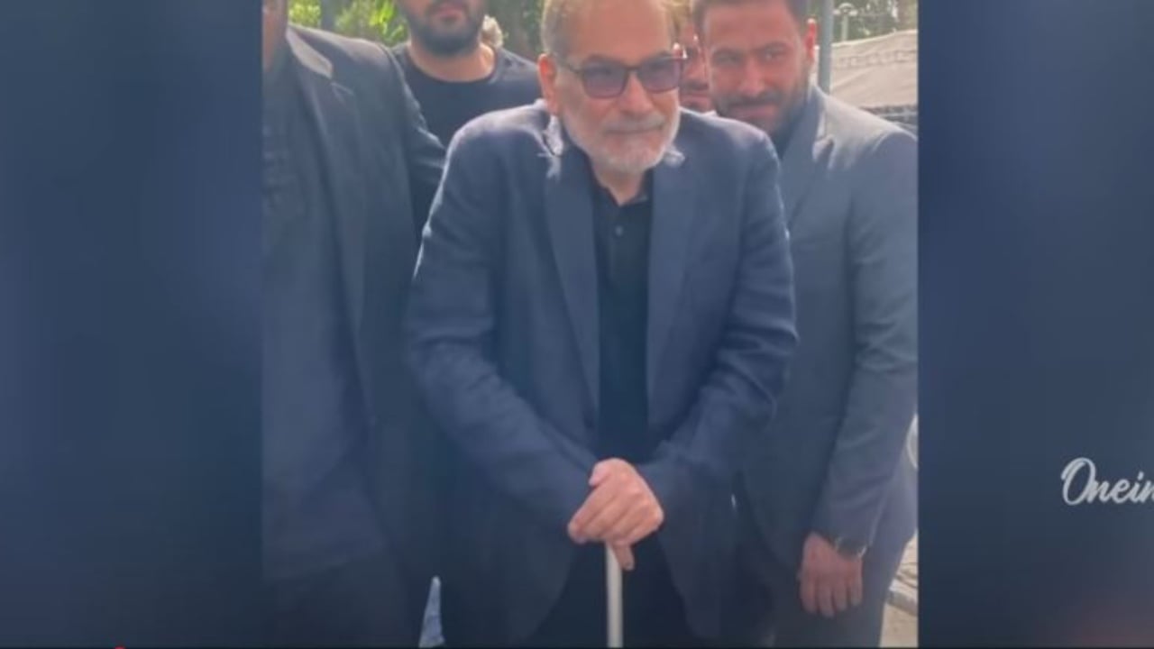 Irani dhe Izraeli raportuan vdekjen e tij, zyrtari i lartë iranian shfaqet me bastun: U luta ndërsa isha në rrënoja