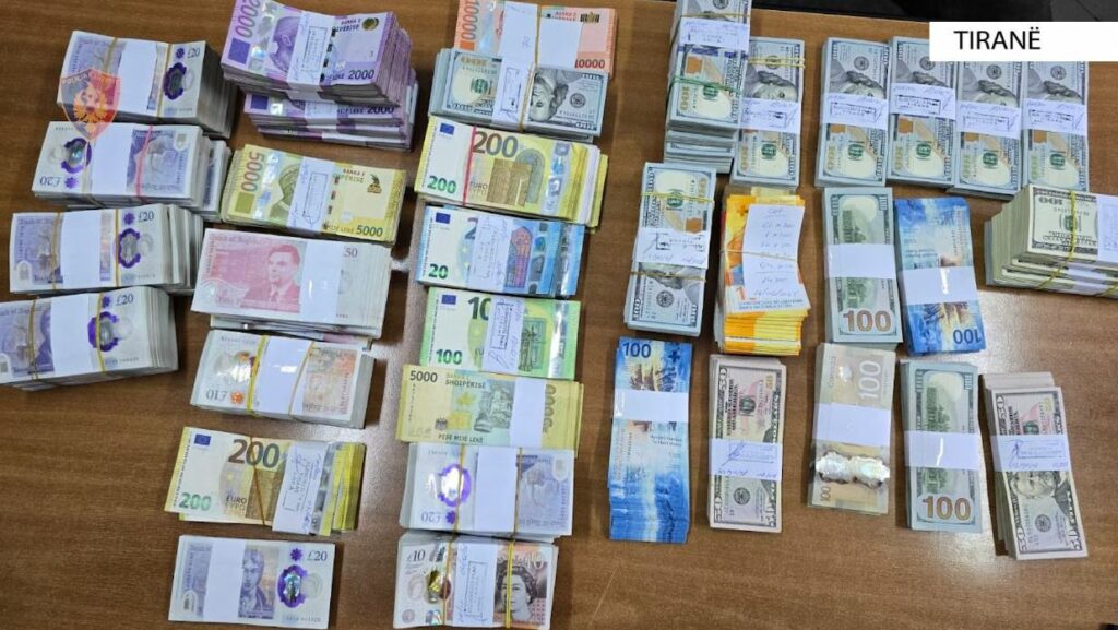 Jepte me fajde paratë e krimit, procedohet 72-vjeçarja, sekuestrohen 500 mijë euro