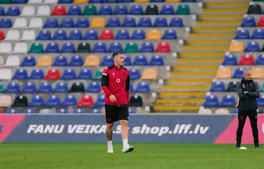 “Ka rifituar besimin”, gazetari tregon nga Letonia gjendjen e Rei Manajt: Ishte i qetë dhe i buzëqeshur