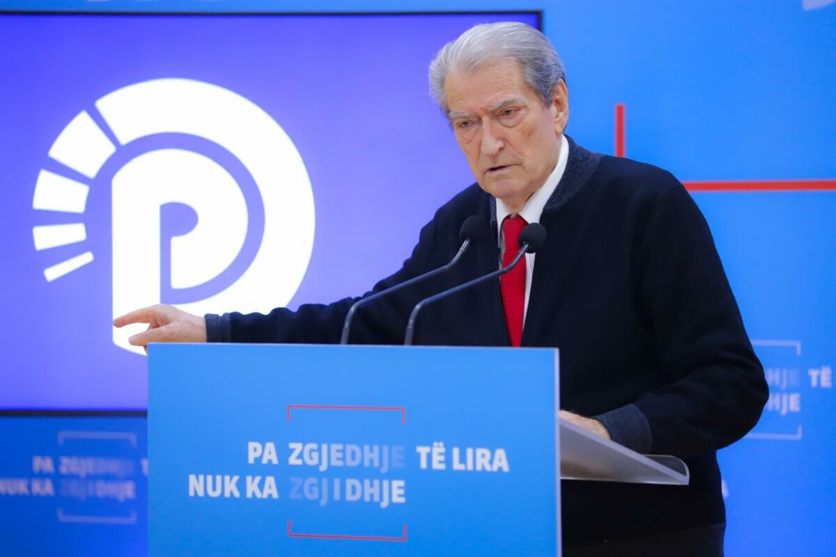 “Kamikazët” e Sali Berishës vodhën votat e njëri-tjetrit, kreu i PD frikë për të denoncuar vjedhjet pasi i bien…