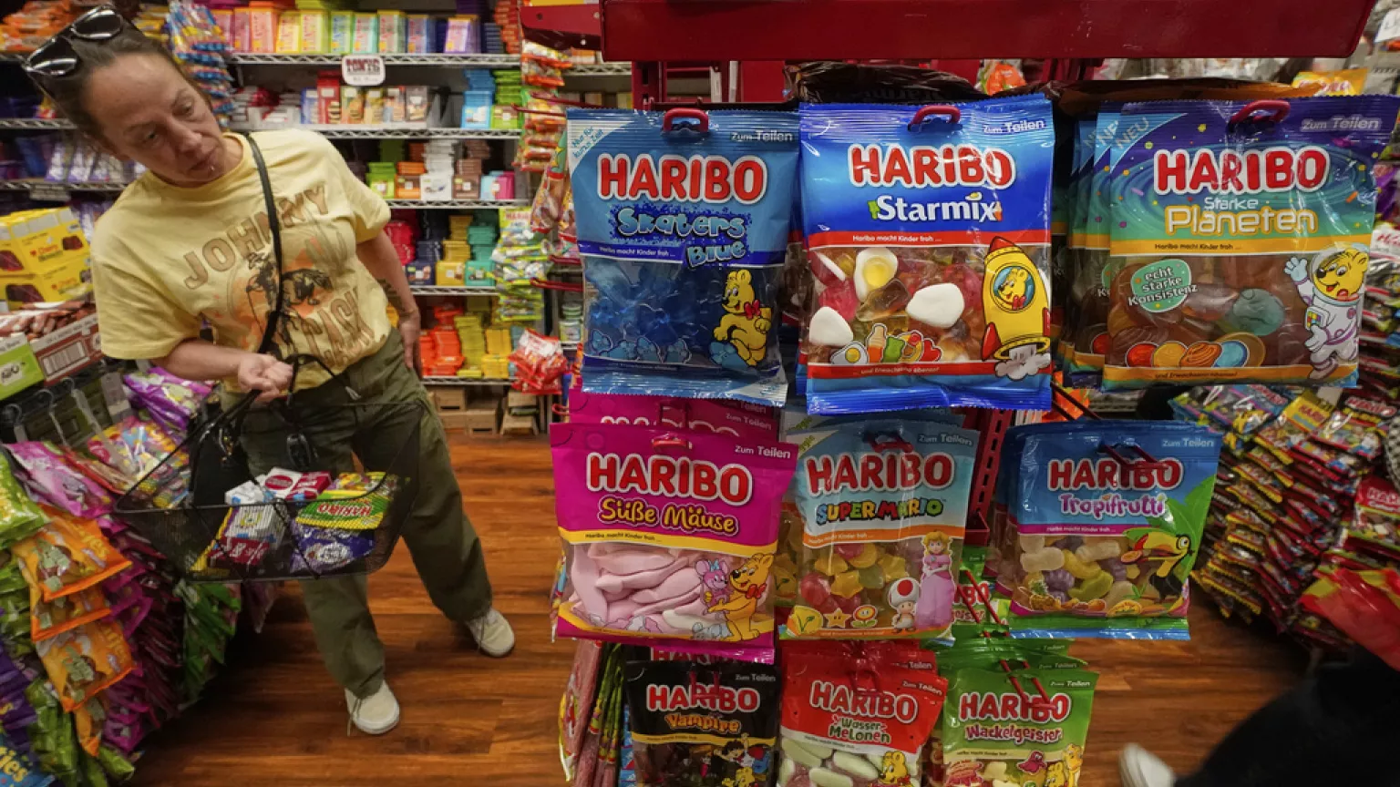 Kanabisi në qeset e Haribove, reagon kompania: Nuk ka ardhur nga procesi i prodhimit