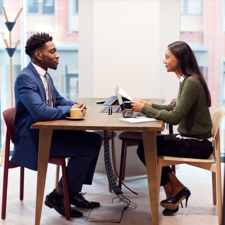 Kërkon një vend pune? Këto cilësi do të të japin avantazh në tregun e punës