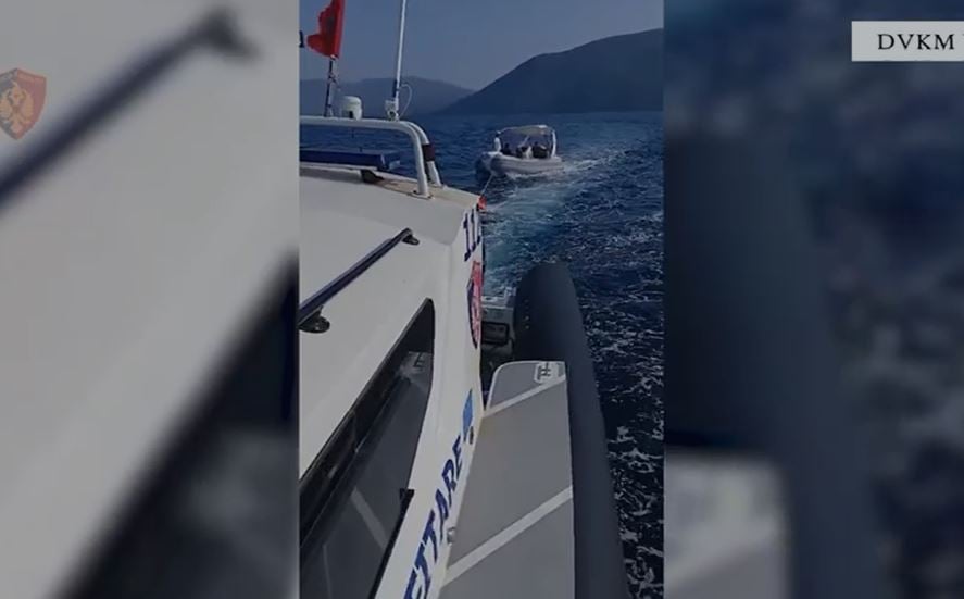 Kishin mbetur në det për shkak të problemeve me mjetet lundruese, Policia u vjen në ndihmë 8 personave në Dhërmi