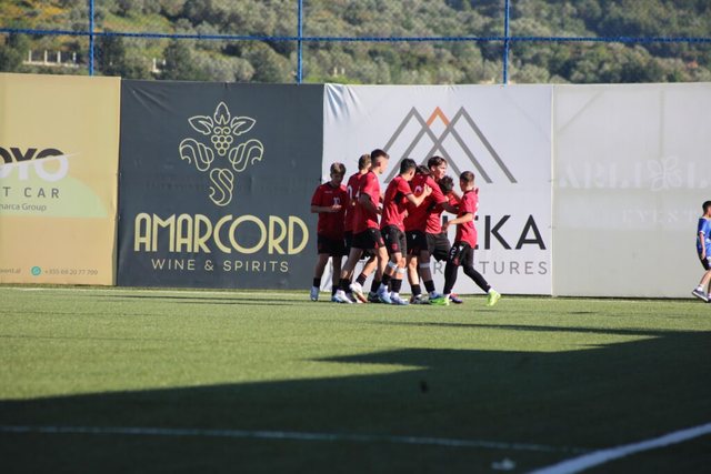 Kombëtarja shqiptare U-15 fiton me përmbysje ndaj Zvicrës, 2-1 në ndeshjen e parë miqësore