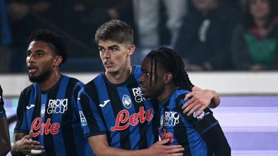 Kontakte të vazhdueshme mes dy klubeve. Napoli synon me patjetër Lookman, por duhen 60 milionë euro