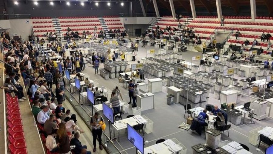 KQZ nis sot rinumërimin e votave për katër qarqe, përfshihen edhe 85 kuti votimi të diasporës