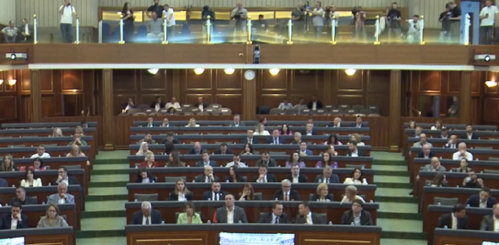 Kuvendi nuk konstituohet, dështon përpjekja e 29, Kosova në krizën më të rëndë në histori