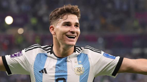 Larg duart nga Alvarez! Atletico Madridi frenon agjentin e agjentinasit, Barcelona i ka “zënë pritë”