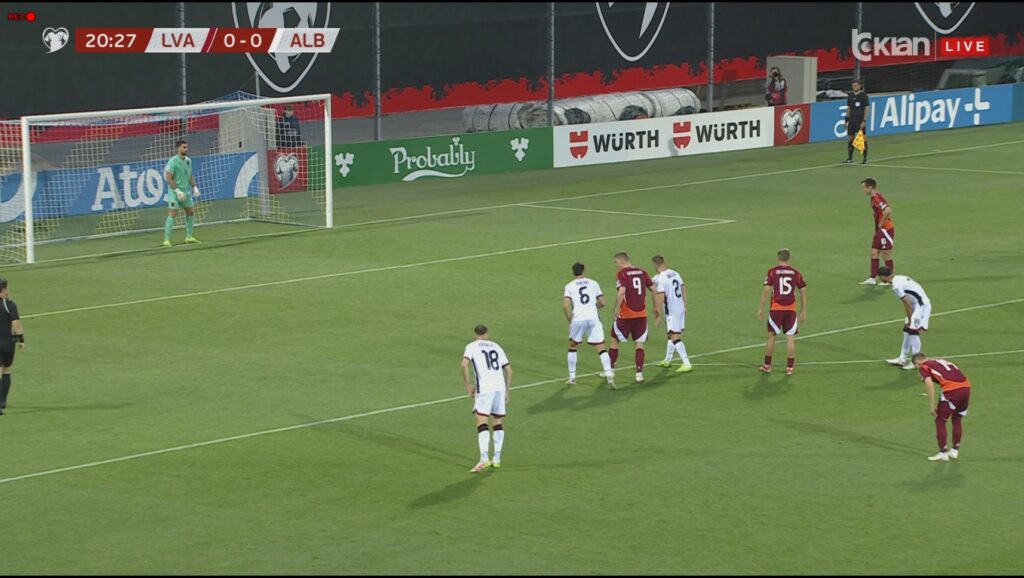 Letonezët fitojnë penallti, por Strakosha mbron portën kuqezi