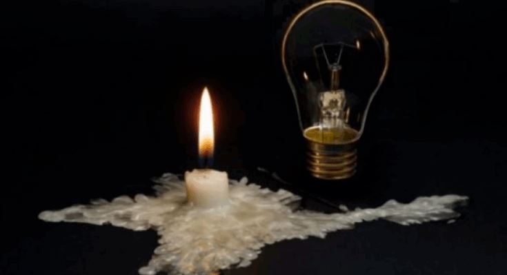 Lezha në terr! Digjet transformatori, qindra banorë mbeten pa energji