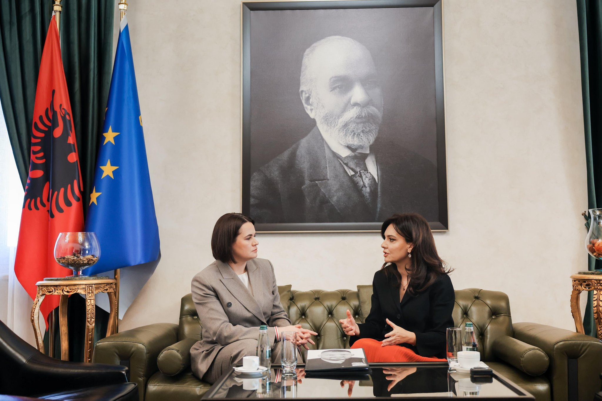 Lirimi nga burgu i liderit të opozitës bjelloruse/Spiropali: Një hap shprese për…