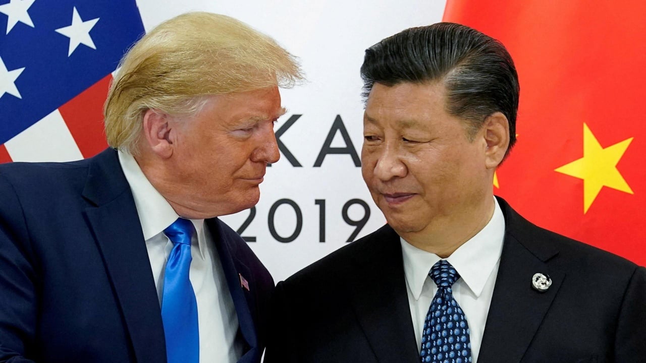 Lufta dhe paqja me Kinën, Trump “zbut” marrëdhëniet me Xi Jinping: Vulos marrëveshje tregtare!
