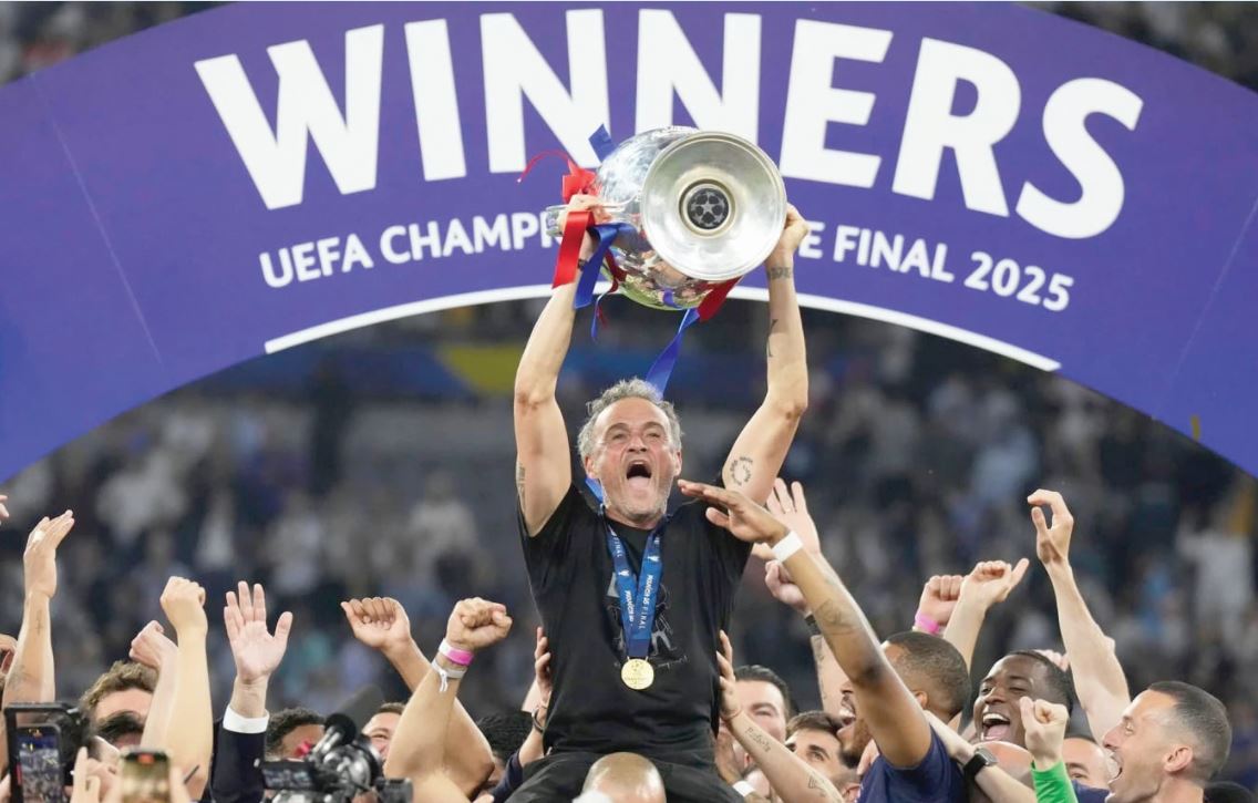 Luis Enrike, strategu që shkatërroi Interin në Mynih, futet në rangun e teknikëve të mëdhenj