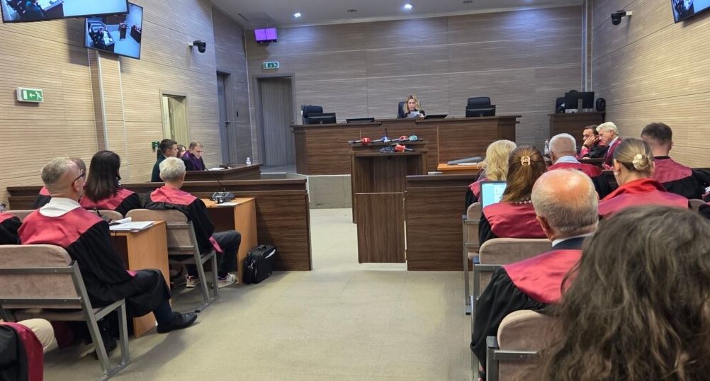 Mbahet seanca fillestare për masakrën e Mejës