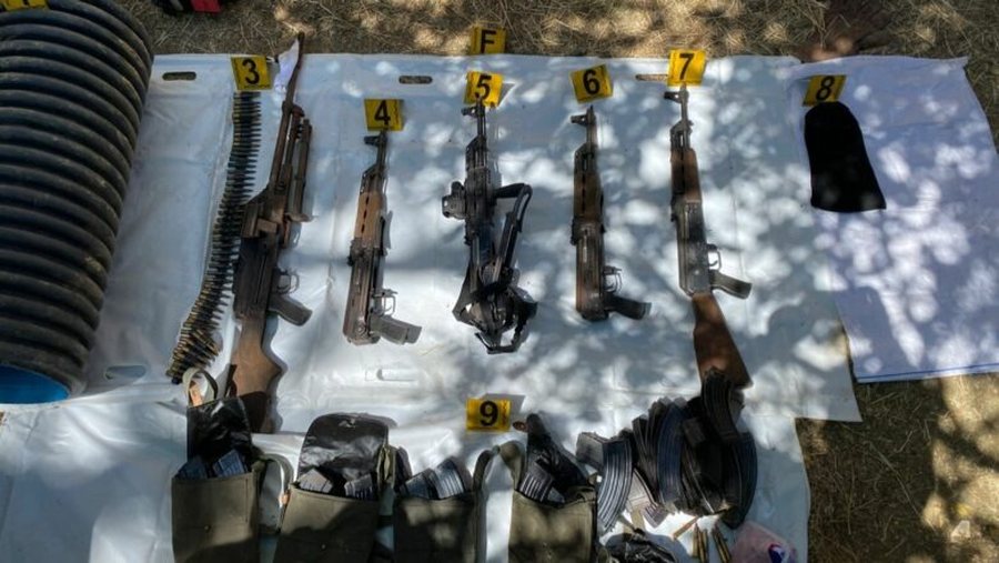 Ministri Sveçla: Politikan serb i lidhur me arsenal armësh dhe krim në Kosovë