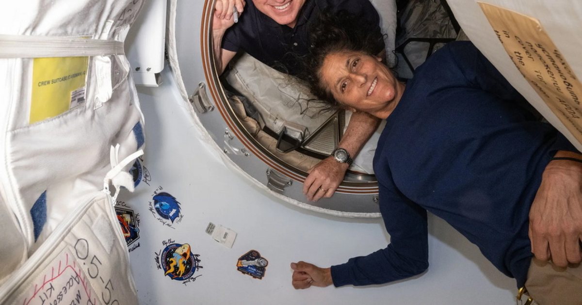 “Na kaloi nëpër mend se s’do ta shihnim më kurrë Tokën”/ Ç’zbulojnë astronautët për aventurën e tyre 9-mujore në hapësirë