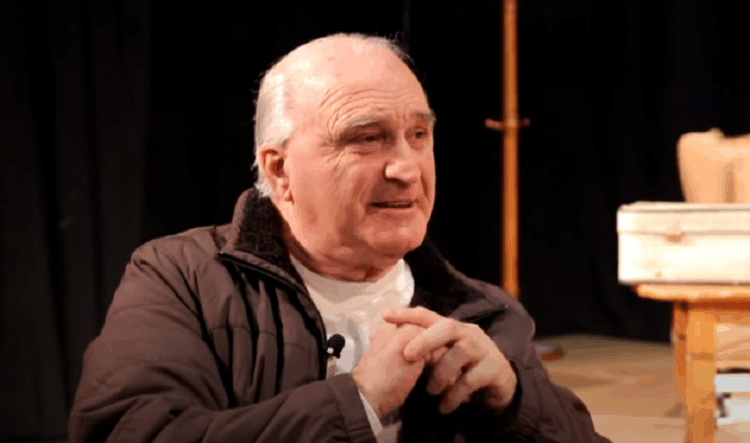 Ndahet nga jeta regjisori dhe skenaristi i njohur shqiptar, Leka Bungo