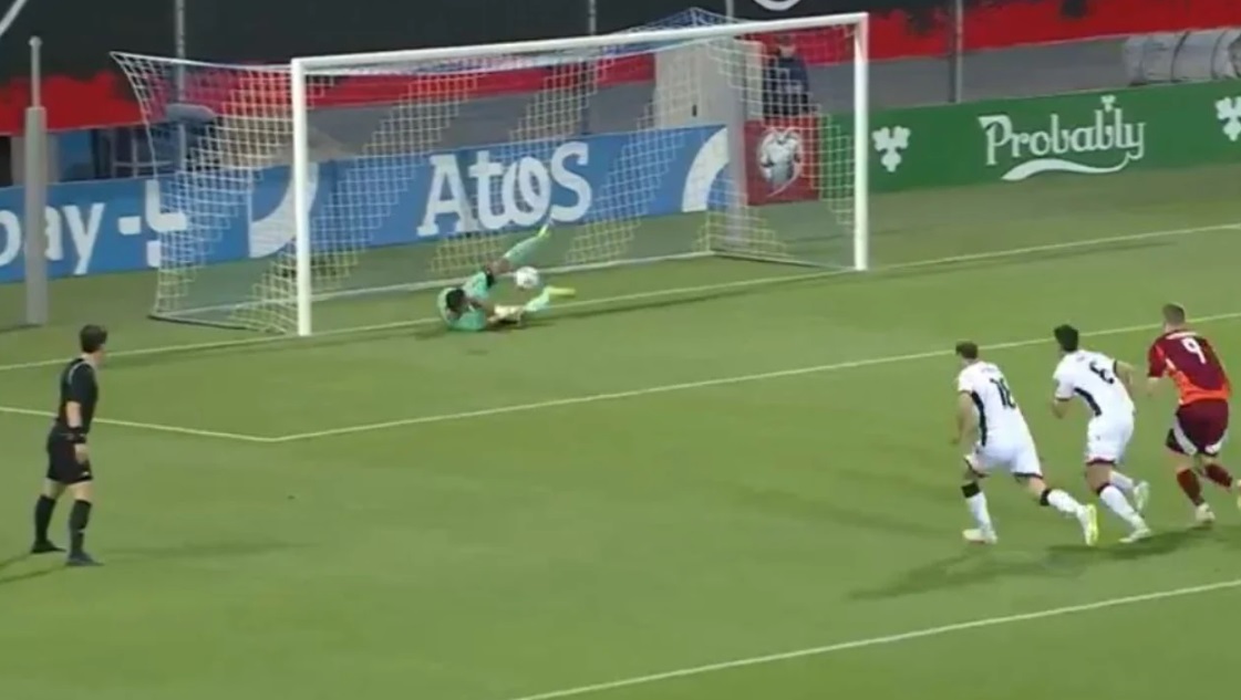 NDESHJA LETONI-SHQIPËRI/ Zhbllokohet sfida, kuqezinjtë kalojnë në avantazh pas 28 minutash